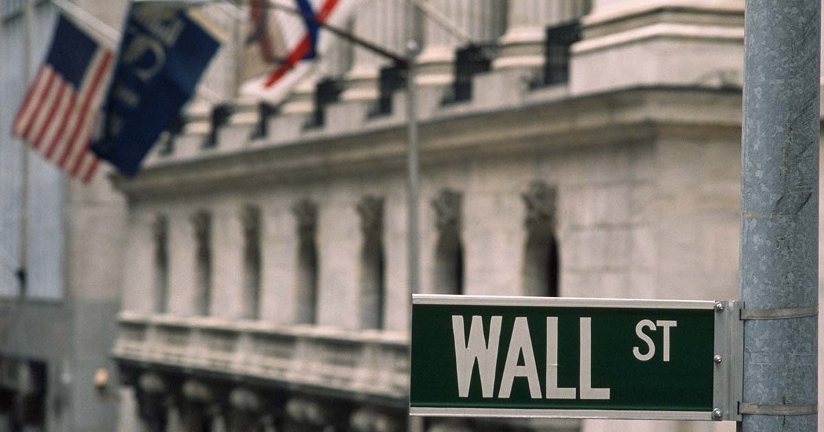 
  Wall Street sign

