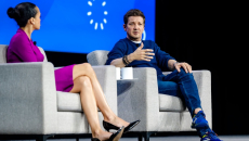 ABC News Live anchor Lindsay Davis and Oscar-nominated actor Jeremy Renner 
