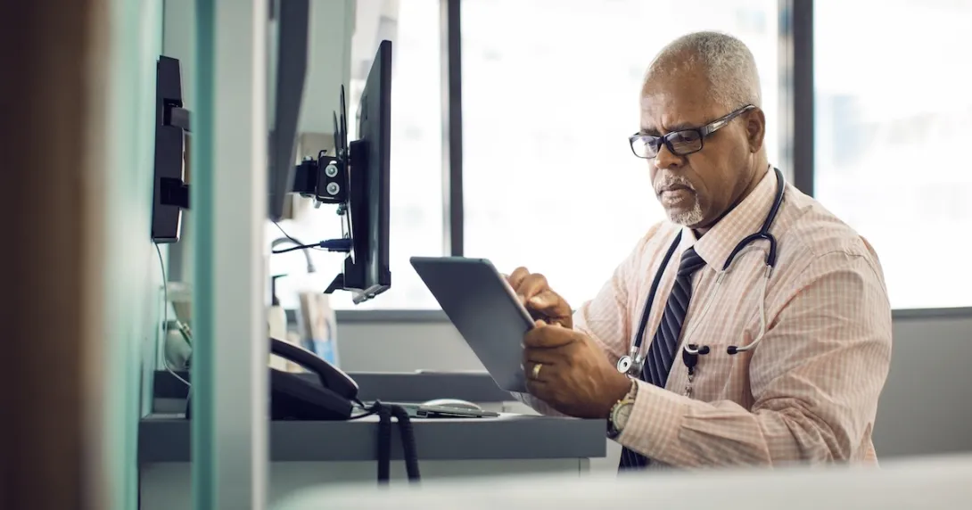 Physician using a tablet
Physician using a tablet