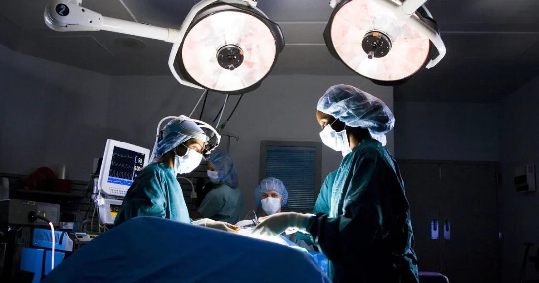 A surgery session